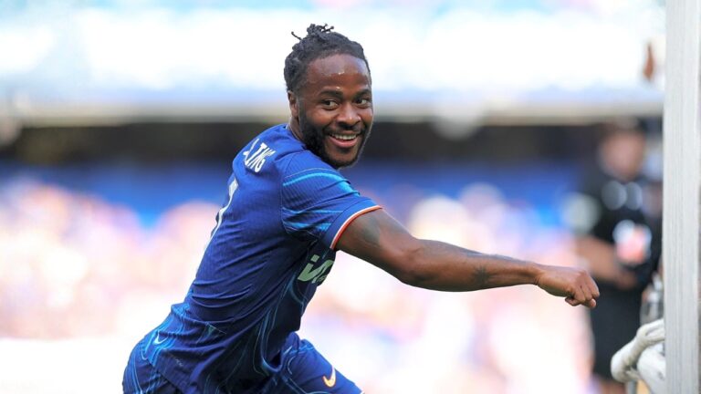 Raheem Sterling មានបំណងចង់ចូលរួមជាមួយក្លឹបមួយទៀតនៅទីក្រុង London ខណៈដែលតារា Chelsea រូបនេះត្រូវបានដាក់ឲ្យនៅក្រៅក្រុម