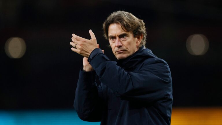 Thomas Frank ត្រូវបាន Tottenham Spurs ពិចារណាបណ្តេញចេញពីក្លឹប បន្ទាប់ពីការបរាជ័យយ៉ាងធ្ងន់ធ្ងរ 2-1 ចំពោះ West Ham