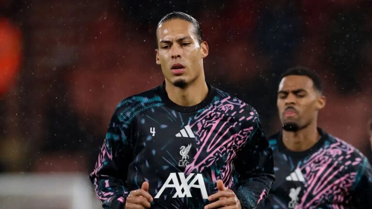 Virgil van Dijk រិះគន់ការកាត់សេចក្តីរបស់អាជ្ញាកណ្ដាល និងហៅ VAR ចេញមុខ បន្ទាប់ពីកំហុសមួយបានធ្វើឲ្យ Liverpool ចាញ់នៅ Bournemouth