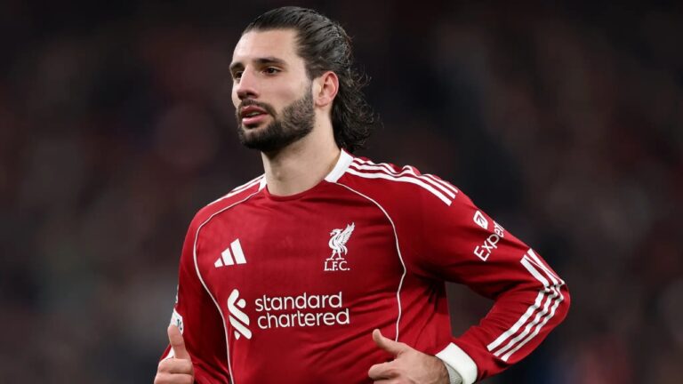 Dominik Szoboszlai សារភាពអនាគតនៅ Liverpool នៅតែស្ថិតក្នុងភាពមិនច្បាស់ ខណៈកិច្ចចរចាកុងត្រាថ្មីជាប់គាំង