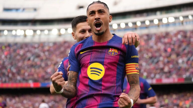 Hat-trick របស់ Raphinha នាំ Barcelona វាយបំបាក់ Sevilla 5-2 ខណៈ Joao Cancelo លេងអស្ចារ្យម្តងទៀត